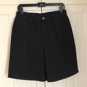 LIZ CLAIBORNE SHORTS NWOT